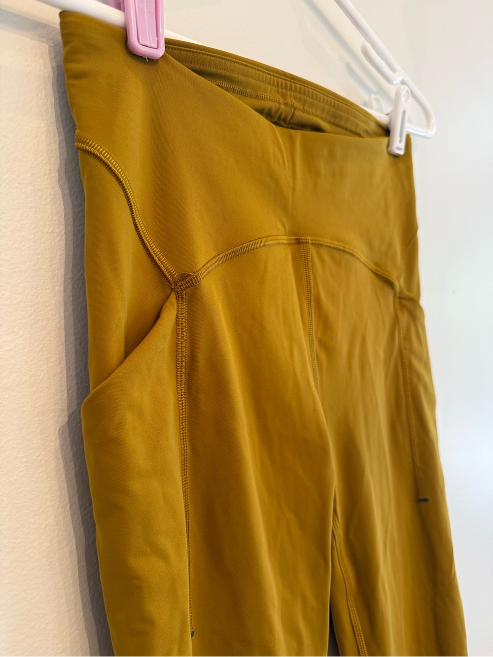 Lululemon Power Thru HR Tight High-Rise 25 inch Leggings Gold Spice Workout - Picture 4 of 11